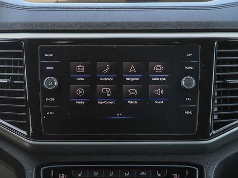Used 2022 Volkswagen Atlas Cross Sport SE AWD/4WD image 7