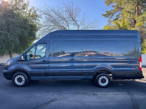 Used 2019 Ford Transit 250 148 High Roof Extended image 4