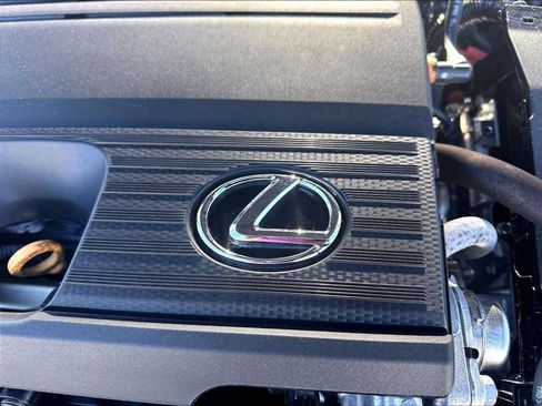 Used 2025 Lexus ES 300h w/ Premium Package FWD image 32
