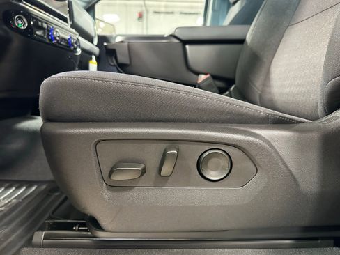 Used 2025 GMC Sierra 1500 Elevation image 14