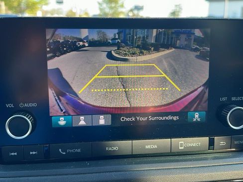 Used 2024 Honda Accord EX image 27