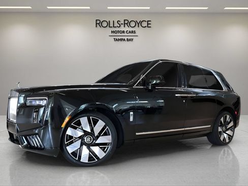 New 2026 Rolls-Royce Cullinan AWD/4WD image 1