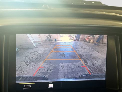 Used 2020 Chevrolet Colorado ZR2 w/ ZR2 Dusk Special Edition image 14