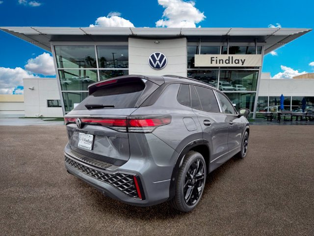 New 2026 Volkswagen Tiguan SE R-Line FWD image 4