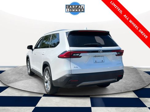 Used 2024 Toyota Grand Highlander Limited image 5