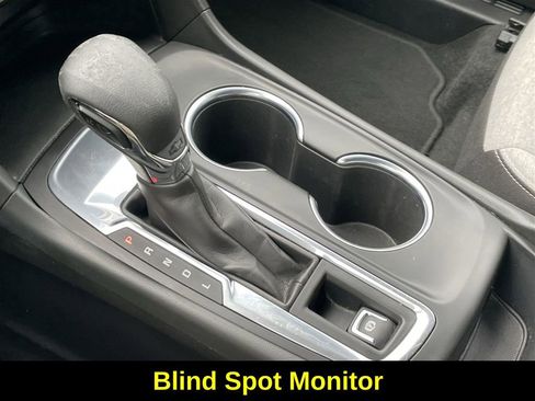 Used 2023 Chevrolet Equinox LT image 13