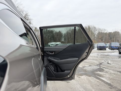 Used 2023 Subaru Outback Premium image 35