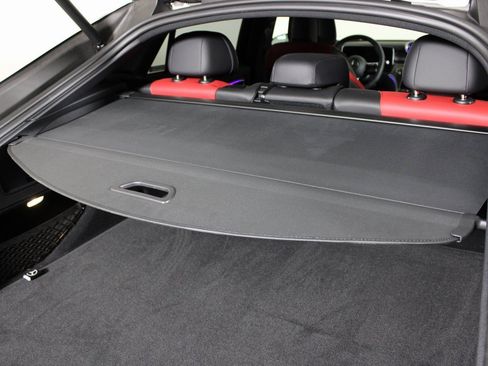 Certified 2025 Mercedes-Benz GLC 300 4MATIC image 10