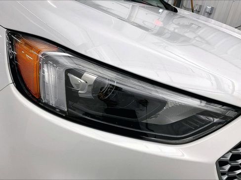 Used 2023 Ford Edge SEL AWD/4WD image 33