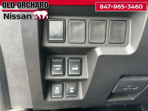 Used 2025 Nissan Frontier PRO-4X image 16