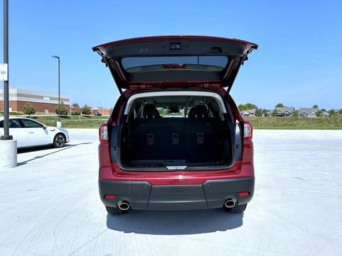 Used 2023 Subaru Ascent Onyx Edition AWD/4WD image 24