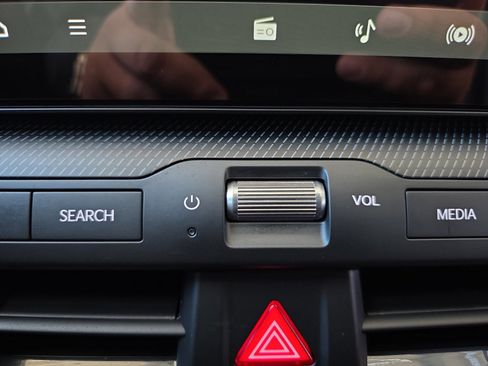 Certified 2025 Kia K4 GT-Line w/ GT-Line Premium Package image 16