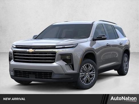 New 2026 Chevrolet Traverse LT FWD image 1