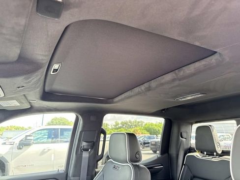 New 2026 GMC Sierra 1500 AT4X AWD/4WD image 18