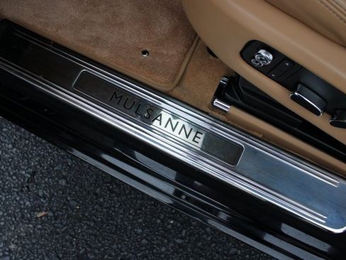 Used 2017 Bentley Mulsanne image 23