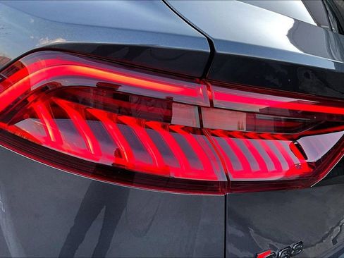 Used 2023 Audi SQ8 Premium Plus w/ SQ8 Luxury Package image 23