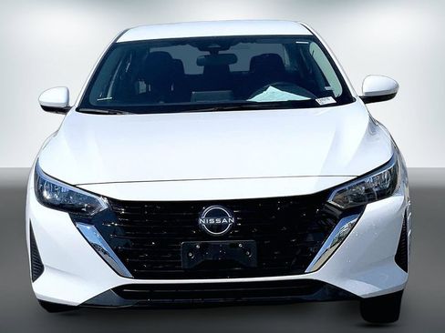 Used 2025 Nissan Sentra SV FWD image 7