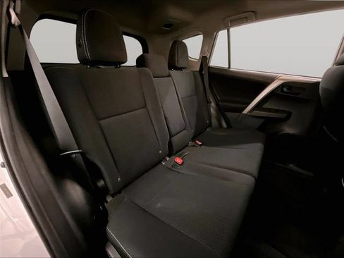 Used 2013 Toyota RAV4 XLE AWD/4WD image 27