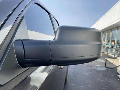 Used 2021 RAM 1500 Big Horn image 10