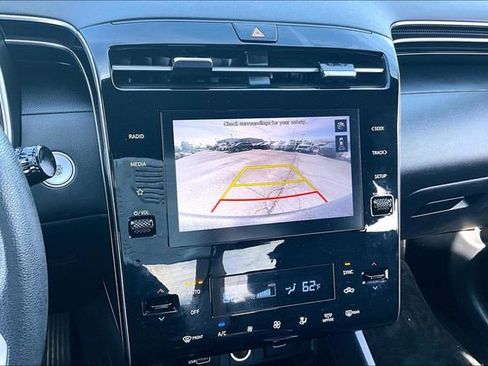 Used 2024 Hyundai Santa Cruz SEL FWD image 13