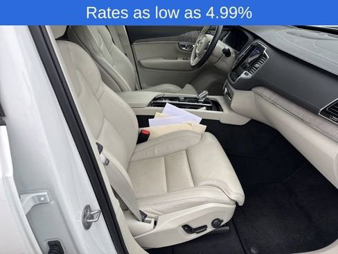 Certified 2024 Volvo XC90 B6 Ultimate image 3