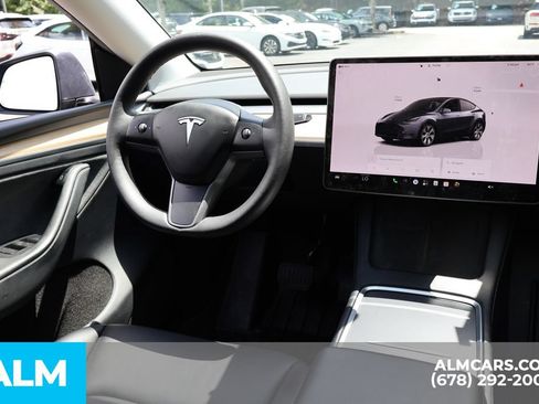 Used 2023 Tesla Model Y AWD image 27