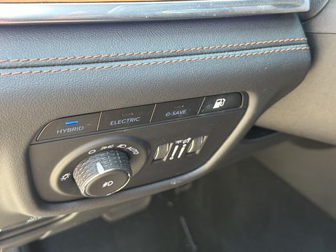 Used 2024 Jeep Grand Cherokee Summit AWD/4WD image 26