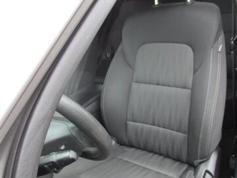 Used 2017 Kia Sportage LX image 11