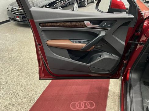 Used 2018 Audi Q5 2.0T Premium image 14