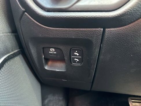 Used 2022 RAM 1500 Laramie image 31