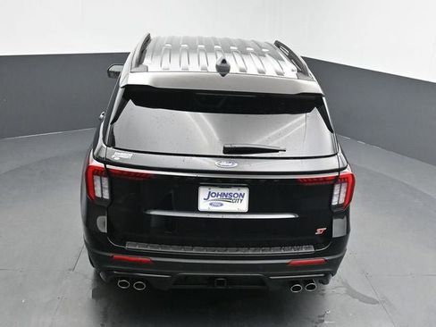 New 2026 Ford Explorer ST image 25