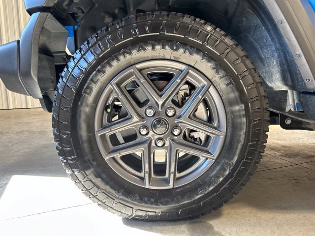 Used 2025 Jeep Wrangler Unlimited Sport AWD/4WD image 10