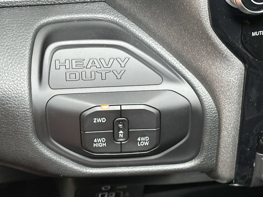 New 2026 RAM 3500 Tradesman AWD/4WD image 25