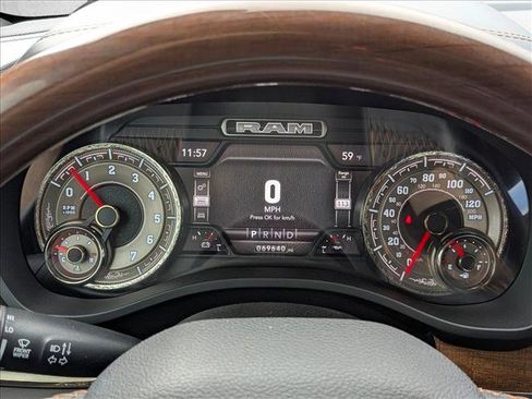 Used 2021 RAM 1500 Limited image 12