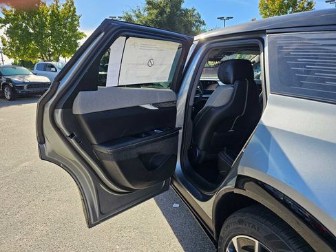 New 2026 Cadillac Optiq Sport 1 image 15