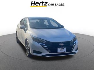 Used 2025 Nissan Versa SV video 1