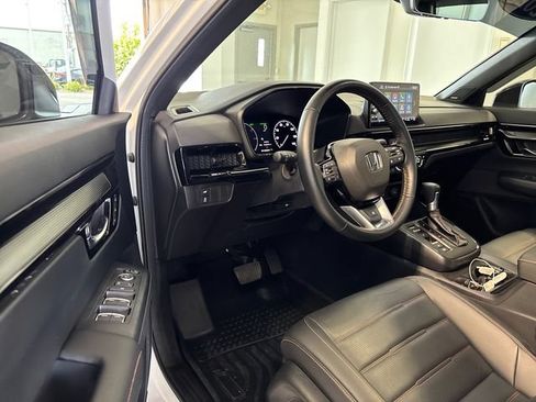 Certified 2025 Honda CR-V Sport Touring image 6