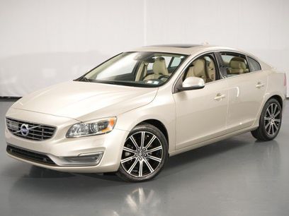 Used 2017 Volvo S60 T5 Inscription Platinum w/ Climate Package