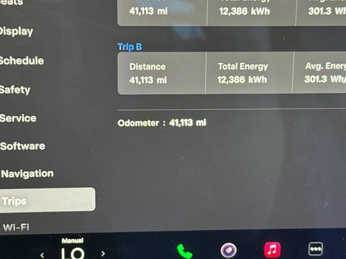 Used 2022 Tesla Model X AWD/4WD image 33