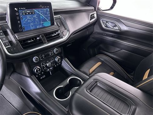Used 2024 GMC Yukon AT4 w/ Technology Package image 36
