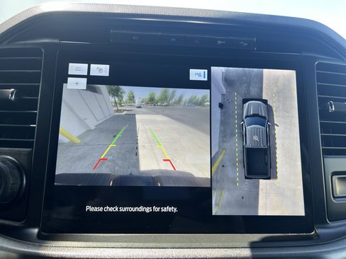 Used 2023 Ford F150 Platinum w/ FX4 Off-Road Package image 19