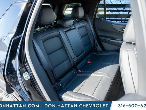 New 2026 Chevrolet Equinox LT w/ Convenience Package II FWD image 24