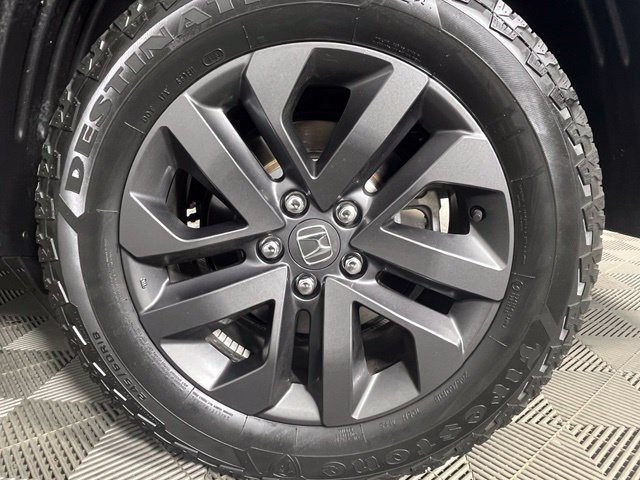 Used 2023 Honda Ridgeline Sport image 11