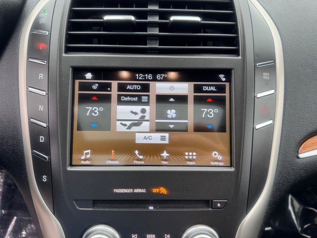 Used 2018 Lincoln MKC Reserve w/ Lincoln MKC Climate Package AWD/4WD image 37