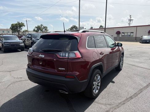 Used 2021 Jeep Cherokee Latitude Lux w/ Comfort/Convenience Group AWD/4WD image 24