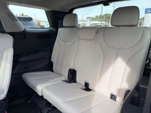 Used 2024 Hyundai Palisade Calligraphy image 27