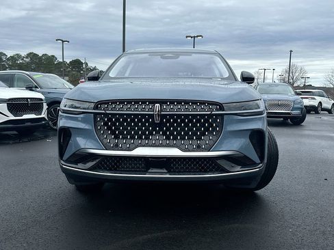 New 2026 Lincoln Nautilus Premier image 5