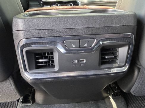 Used 2025 GMC Sierra 1500 Denali Ultimate AWD/4WD image 27