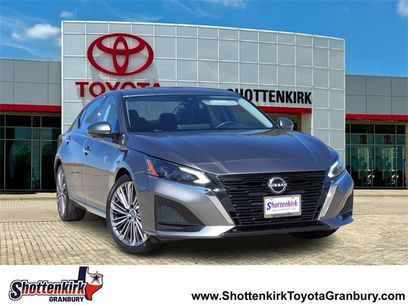 Used 2023 Nissan Altima 2.5 SL