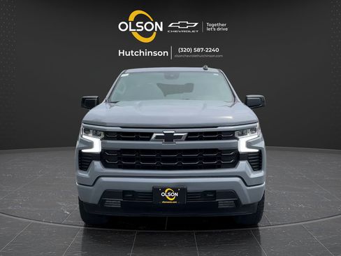 Used 2024 Chevrolet Silverado 1500 RST AWD/4WD image 8